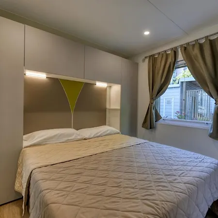 Eden Glamping Kemping *