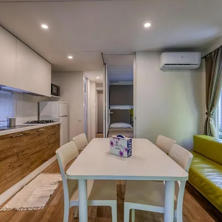 Kemping Eden Glamping Dormelletto