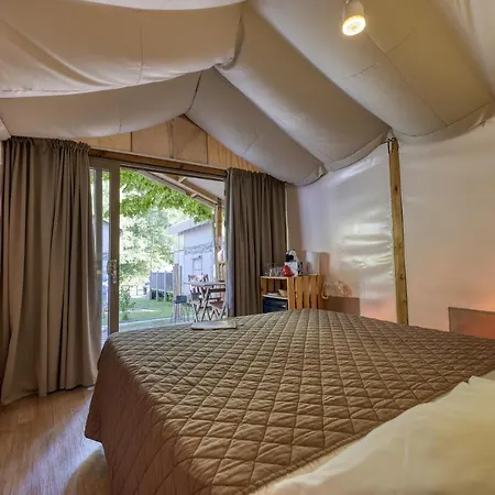 Kemp Eden Glamping *