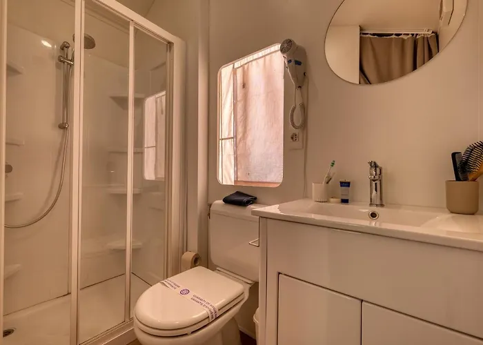 Eden Glamping Camping