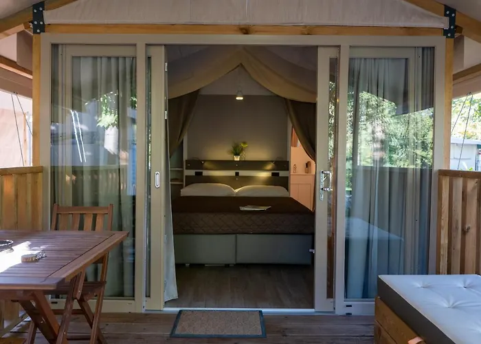 Eden Glamping Kemping
