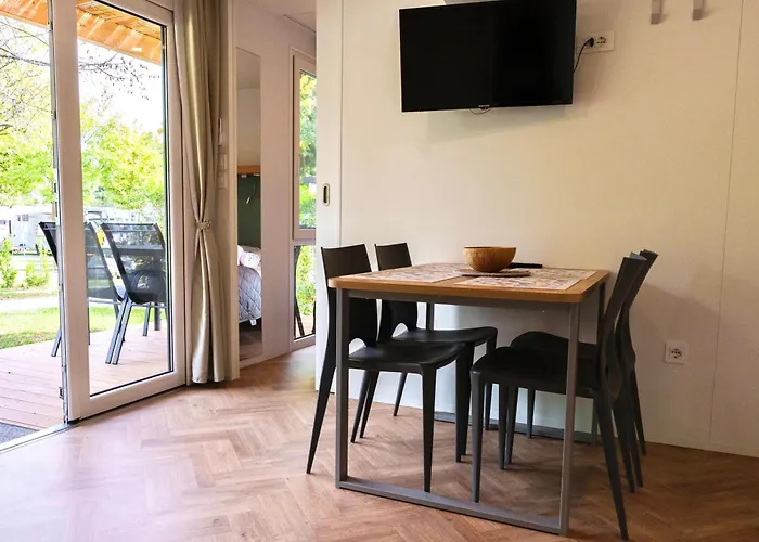 Campingplads Eden Glamping *